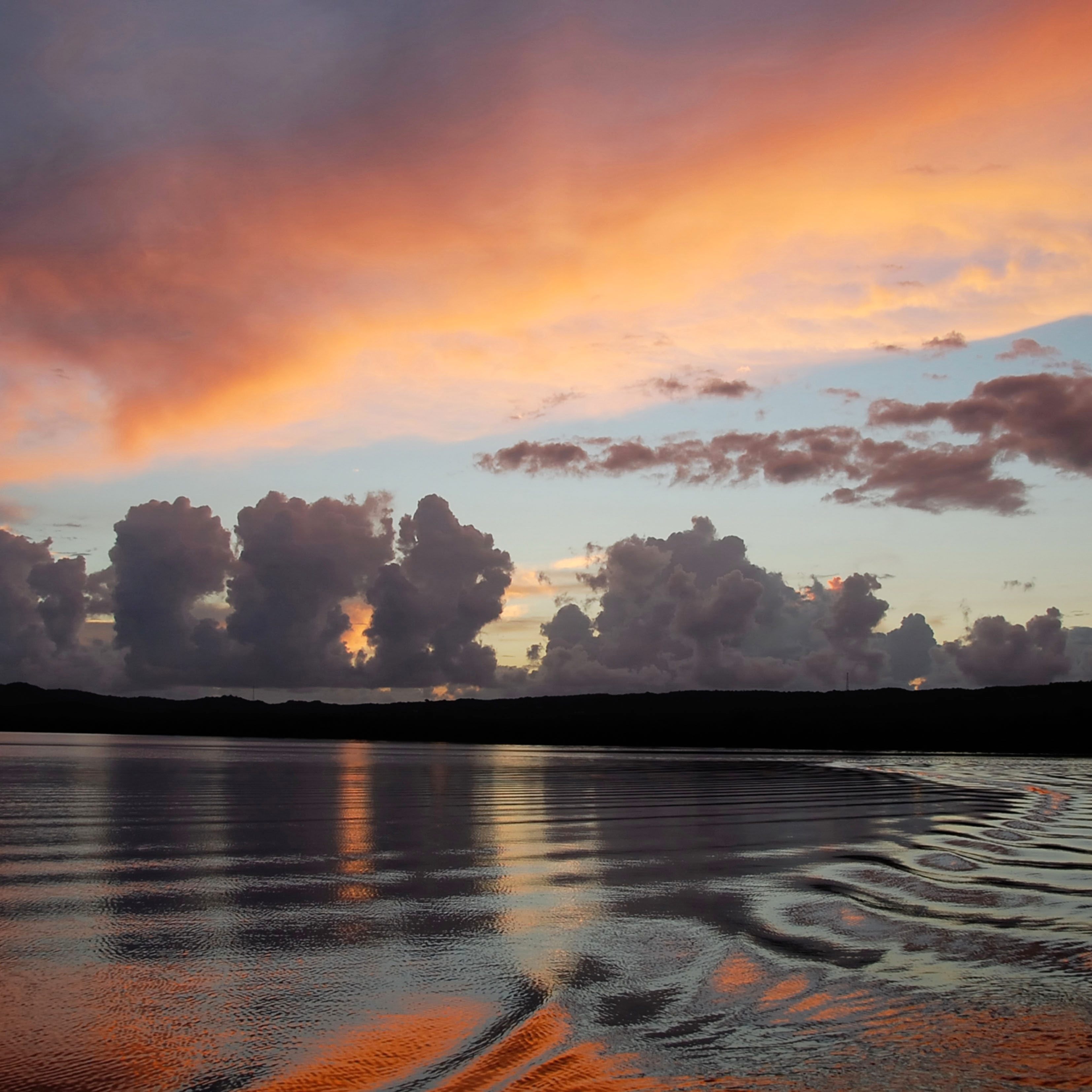 B366R1 The sun setting over the Puerto Mosquito mangrove bay in Vieques, Puerto Rico. The bay is bioluminescent.. Image shot 2007. Exact date unknown.
Bahía Mosquito